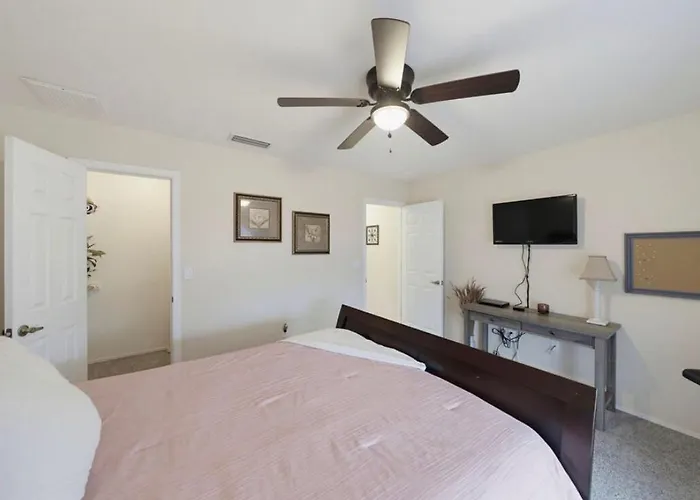 Rango Desert Retreat With Private Pool Holiday home Lake Havasu City