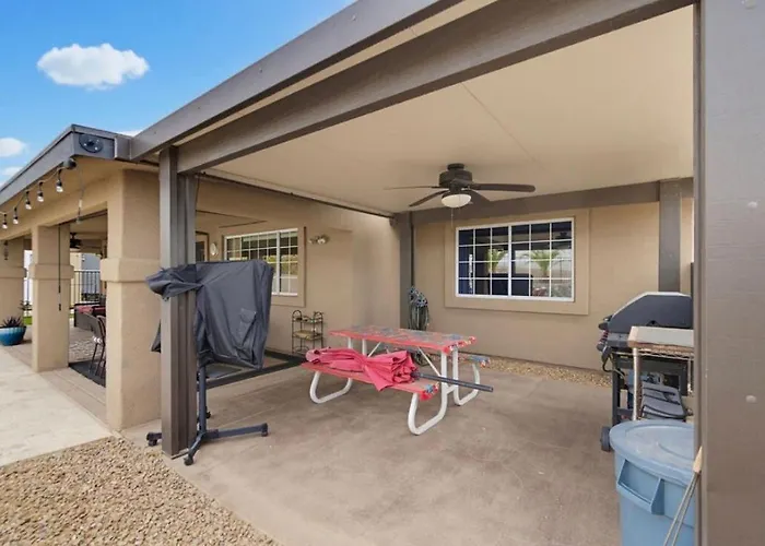 Rango Desert Retreat With Private Pool Holiday home Lake Havasu City
